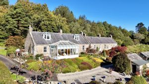 Photo 1- click for photo gallery